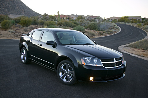 Araba alıcam bi bakın lütfen DODGE AVENGER 2008